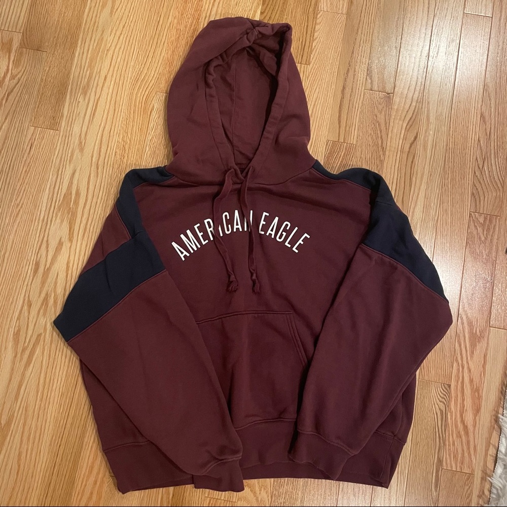 American Eagle Sweatshirt